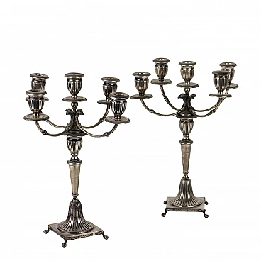 Coppia di candelabri a cinque luci in argento