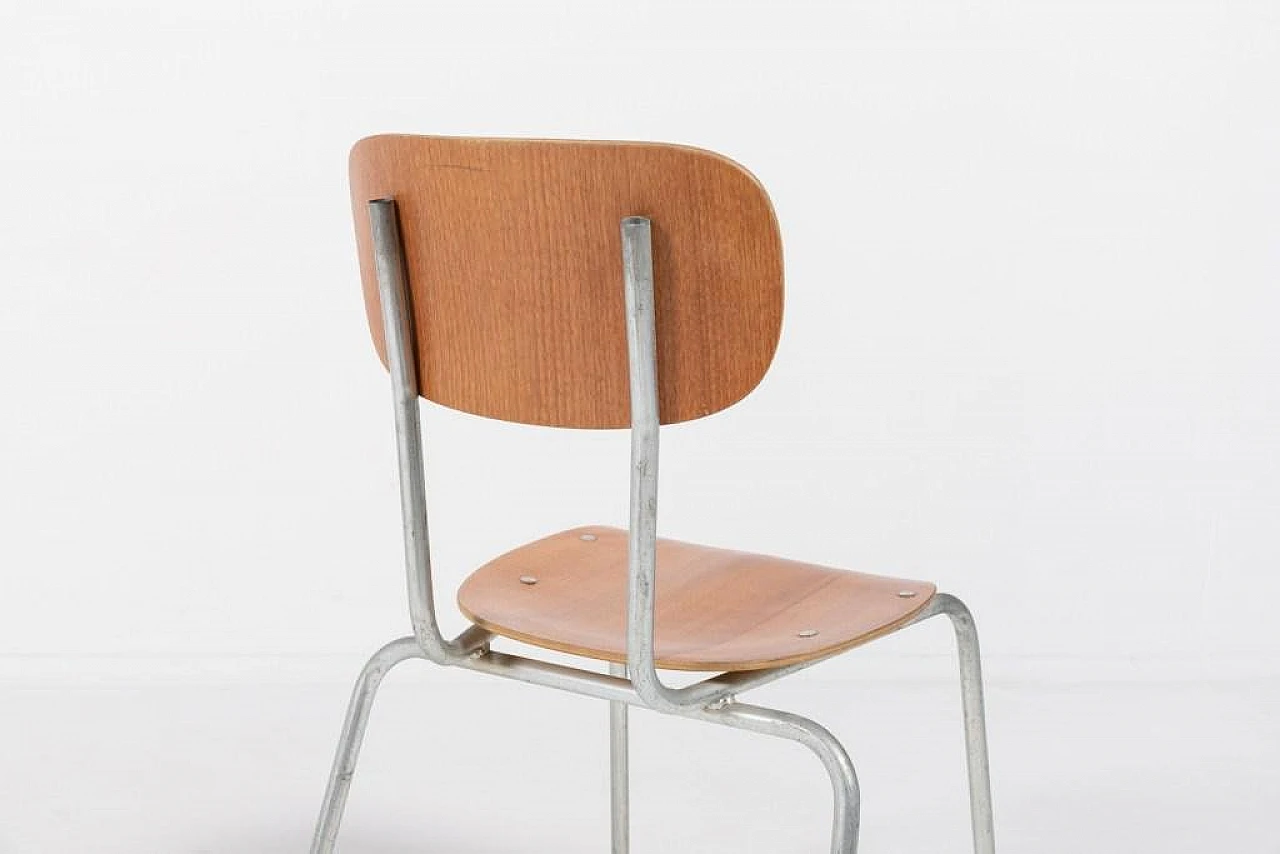 4 School chairs in aluminum and wood, 1960s 9