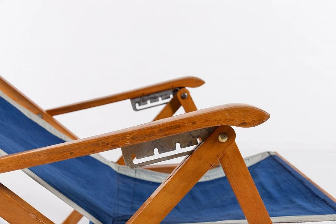 Foldable deck chair in wood and fabric by Fratelli Reguitti, 1960s 13