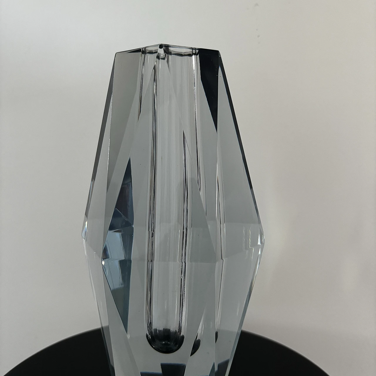 Diamant crystal vase by Asta Strömberg for Strömbergshyttan, 1960s 4