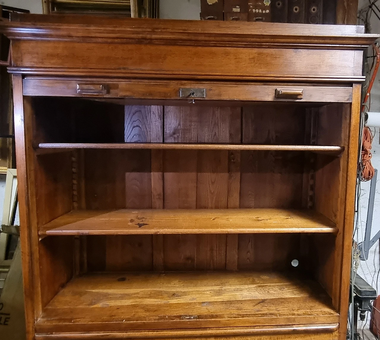 Oak shutter office cabinet 6