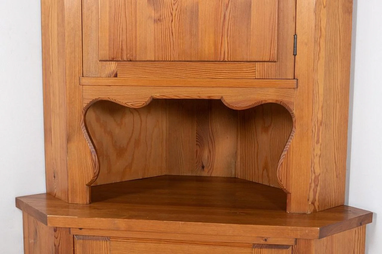 Lovö Corner Cabinet by Axel Einar Hjorth for Nordiska Kompaniet, 40s 6