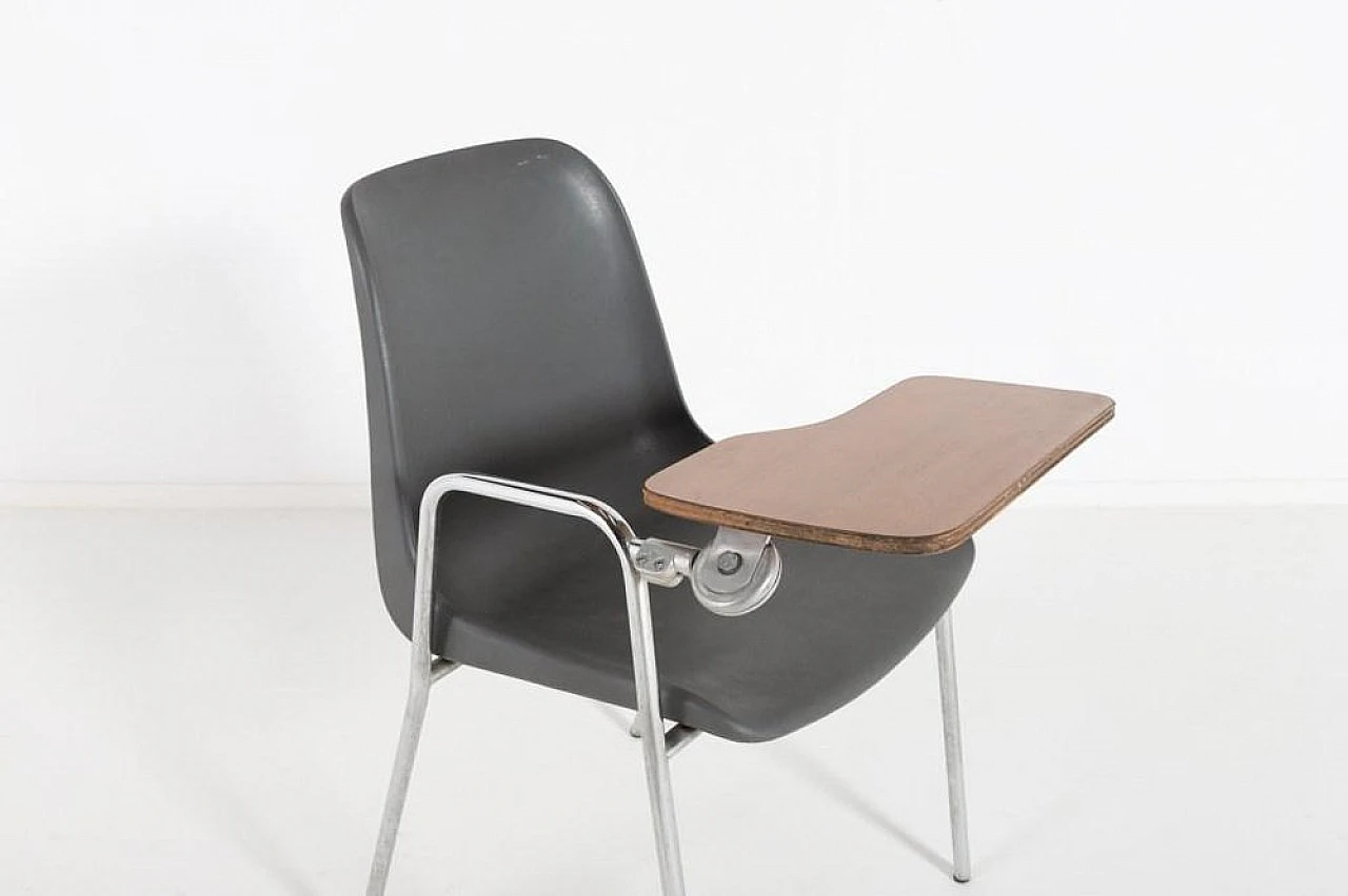 Etna chair, 1960s 11