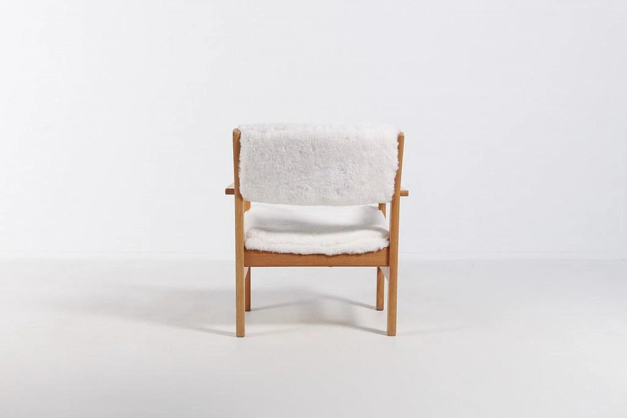 Poltrona in legno e tessuto di Hans Wegner per Getama, fine '900 10