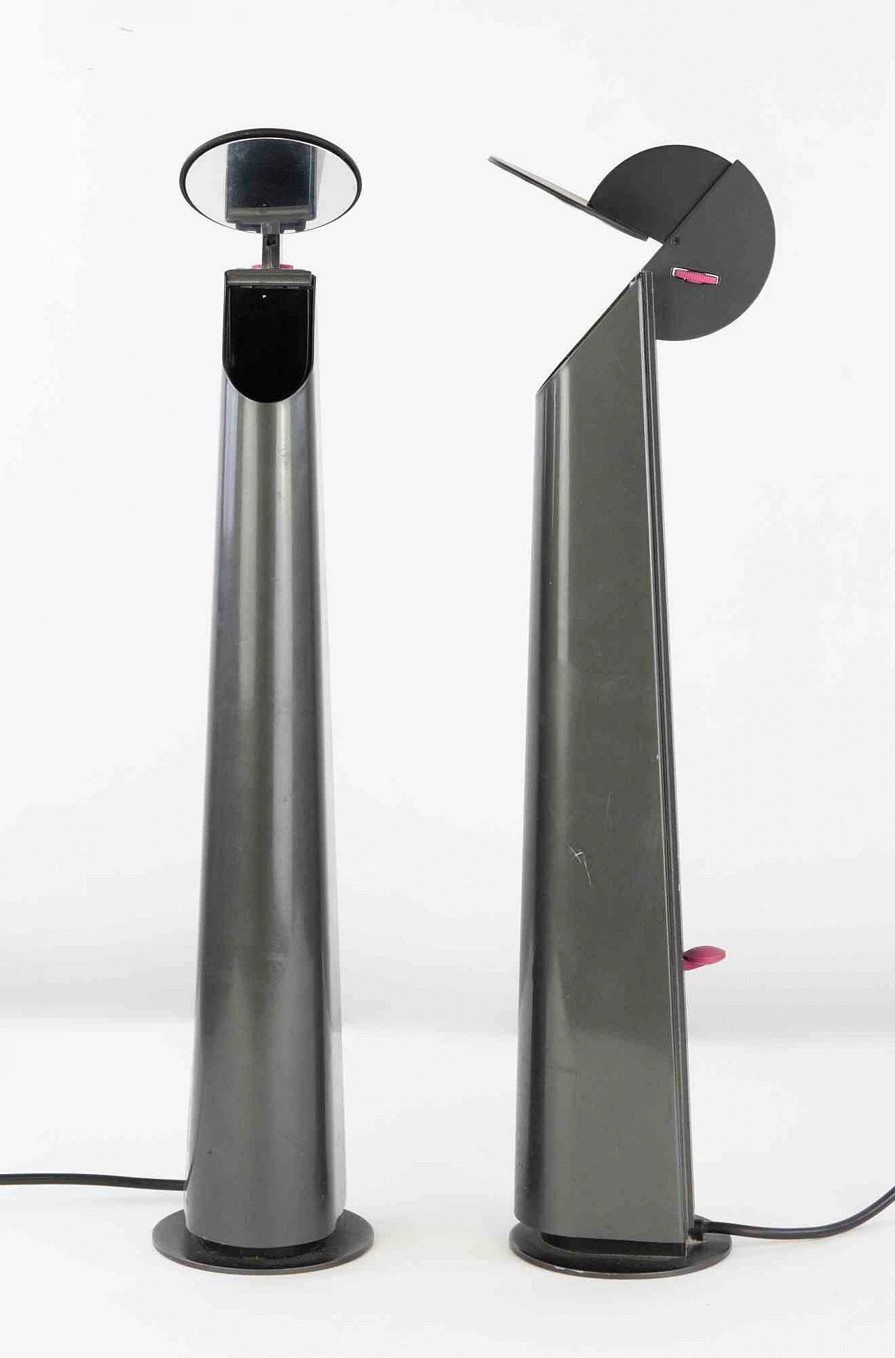 Achille Castiglioni, Pair of Gibigiana desk lamp 1980s-1990s 1