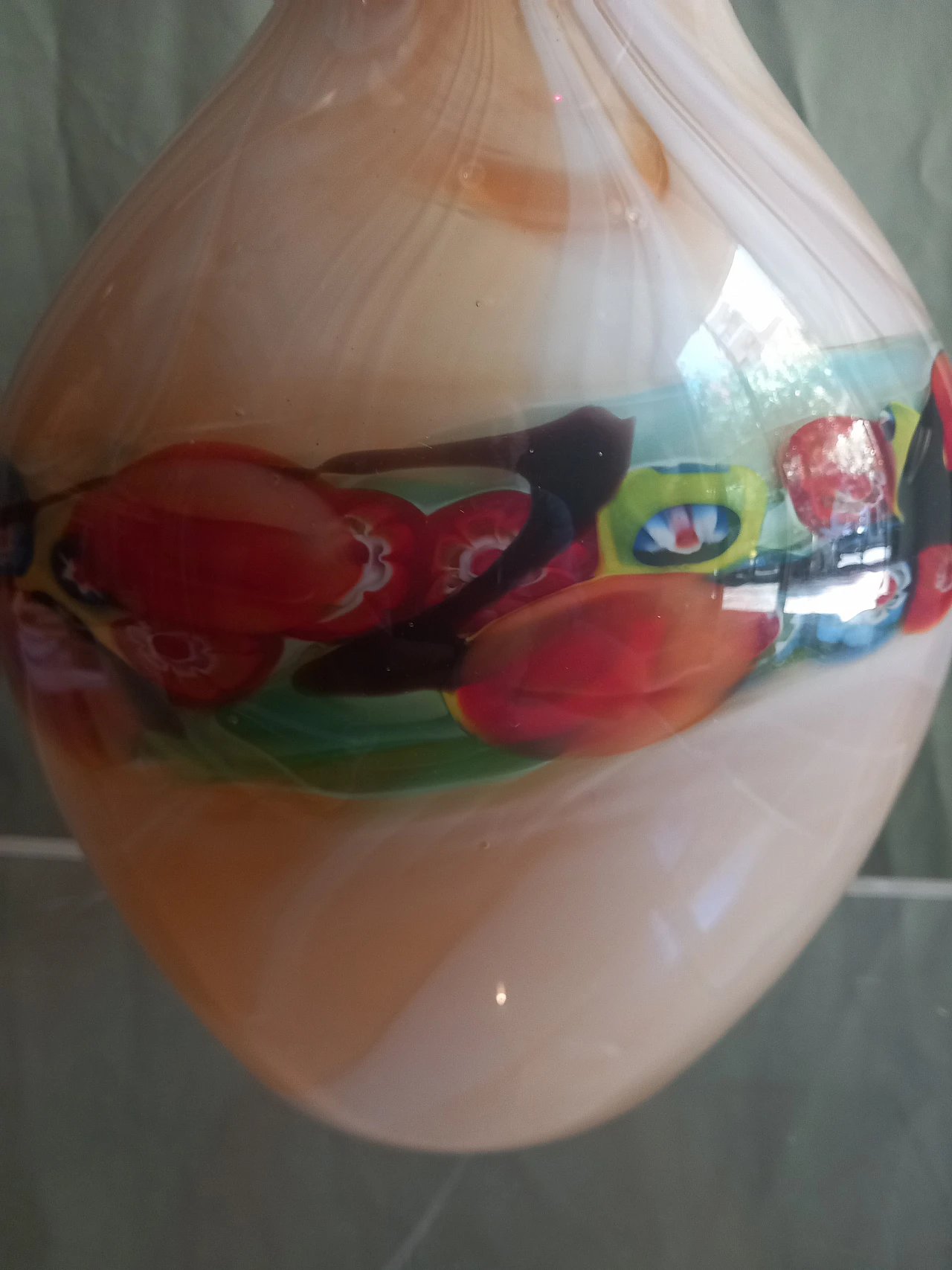 Vaso in pasta di vetro di Murano con fascia centrale millefiori, 1985 2