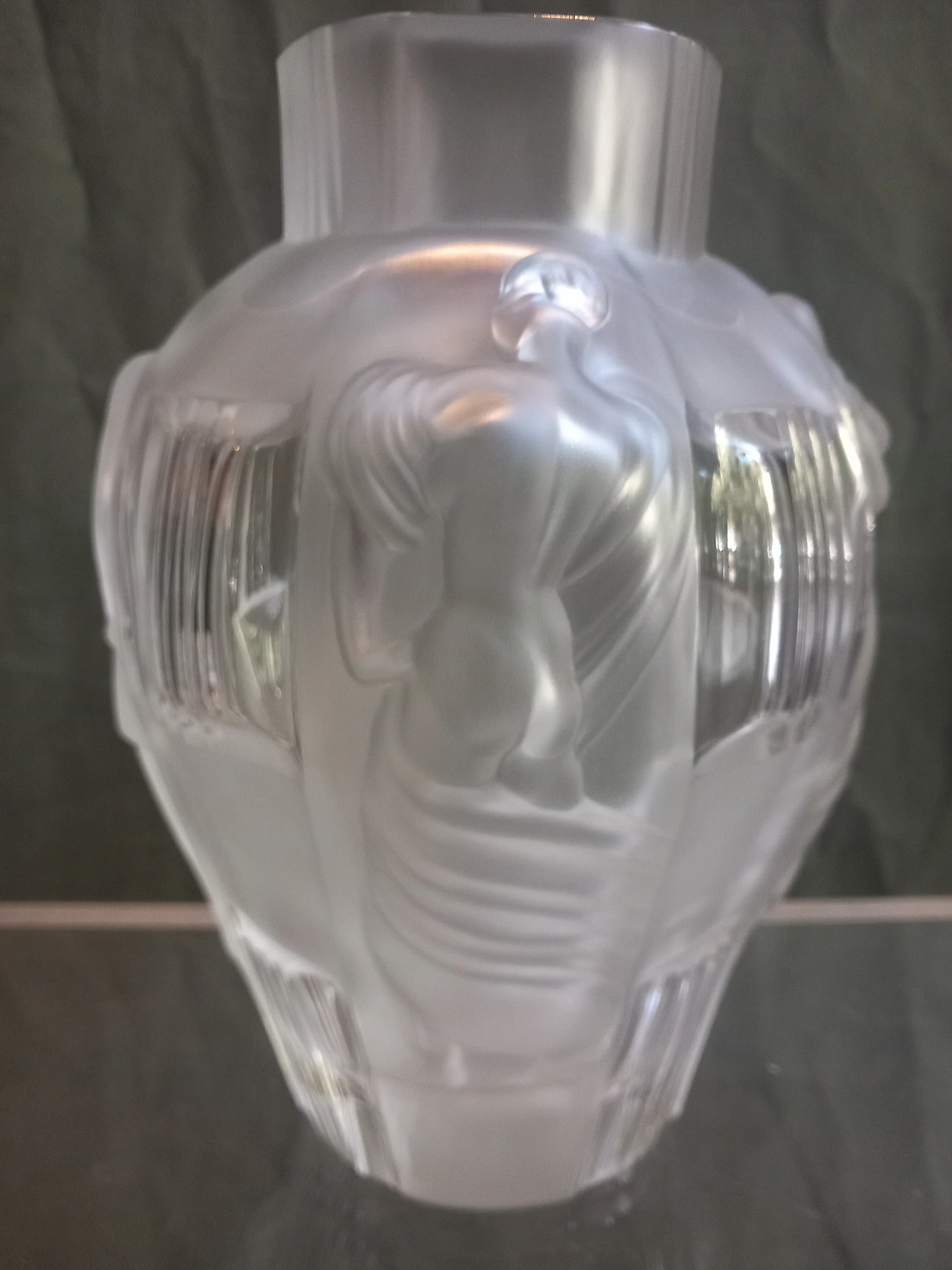 Art Deco crystal vase with female figures in relief, 1920s 4