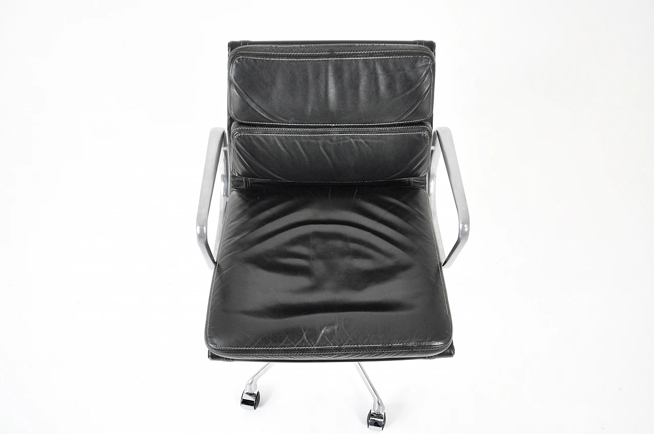 Black leather & aluminum office chair by C. & R. Eames for ICF, 1960s 8