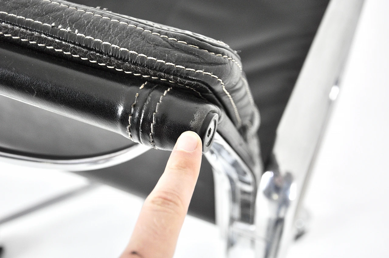 Black leather & aluminum office chair by C. & R. Eames for ICF, 1960s 10