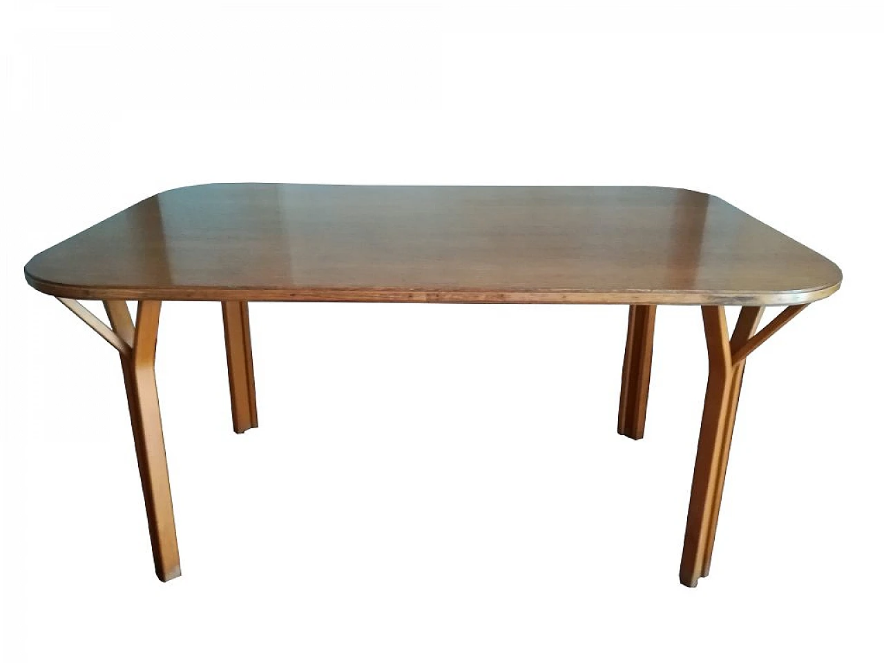 Table by V. Gregotti, L. Meneghetti and G. Stoppino, 1956 1