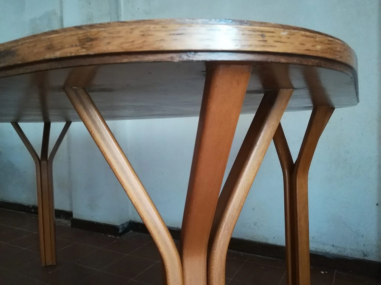 Table by V. Gregotti, L. Meneghetti and G. Stoppino, 1956 3