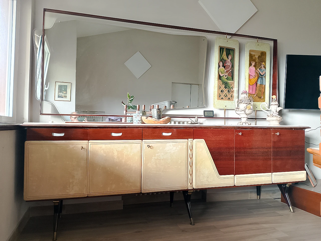 Rosewood & mahogany sideboard with glass doors by V. Dassi, 1960s 19