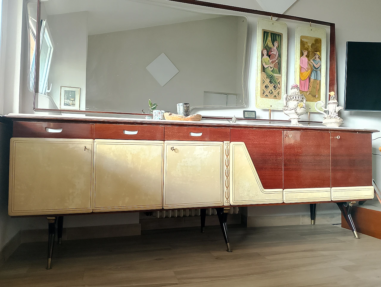 Rosewood & mahogany sideboard with glass doors by V. Dassi, 1960s 20