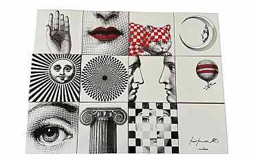 12 Piastrelle in ceramica di Piero Fornasetti, anni 2000