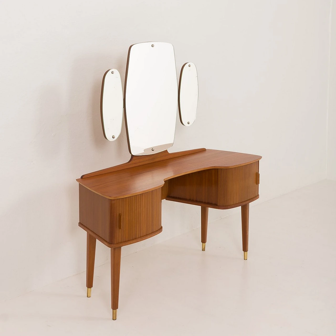 Teak dressing table with mirror by Viken Møbelfabrikk, 1950s 6