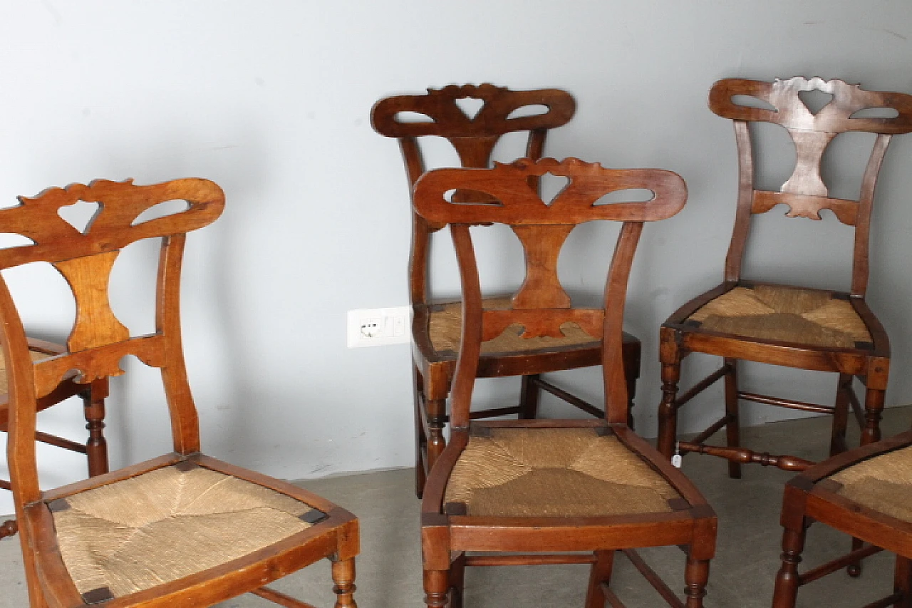 6 Solid walnut chairs, 19th century 4