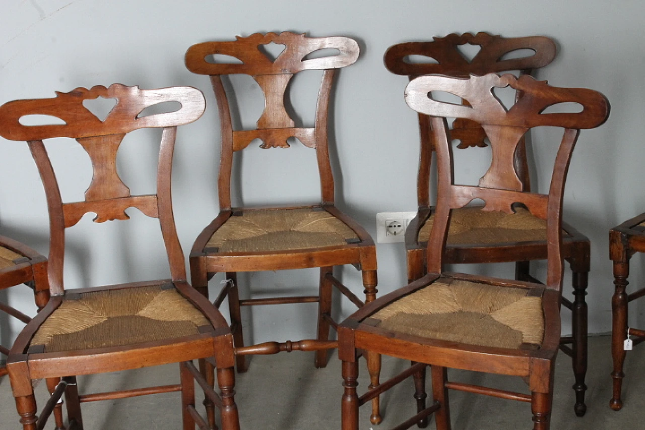 6 Solid walnut chairs, 19th century 6