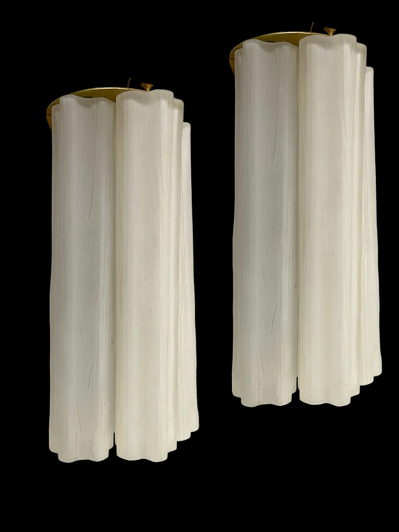 Pair of Tronchi wall lights in white Murano glass, 1970s 14