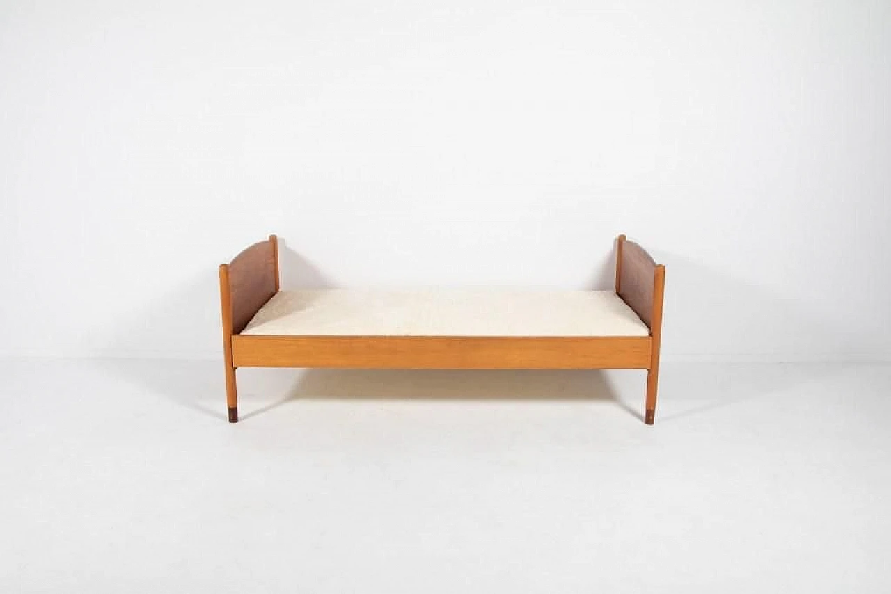 Dormeuse in teak verniciato di Borge Mogensen, anni '60 1