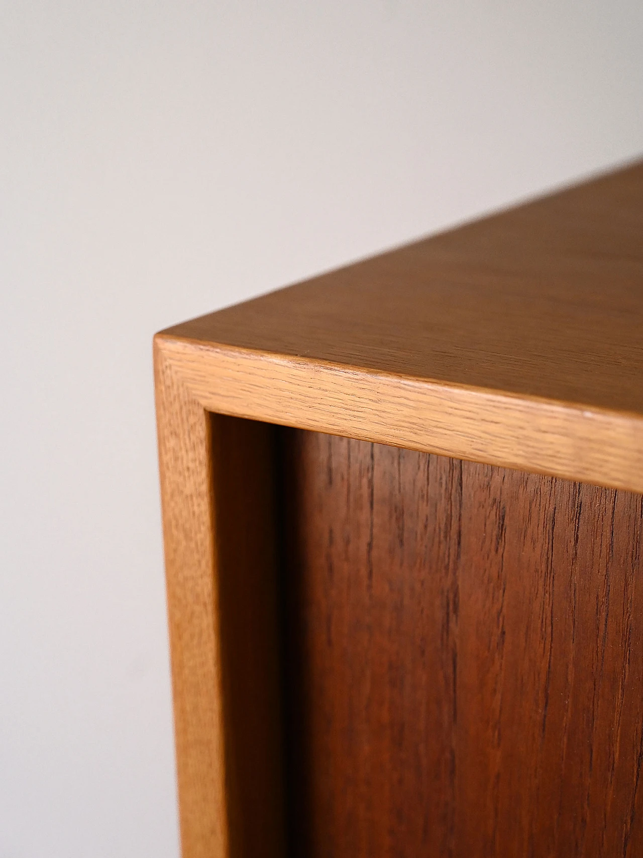 Scandinavian oak bookcase with sliding teak doors, 1960s 12