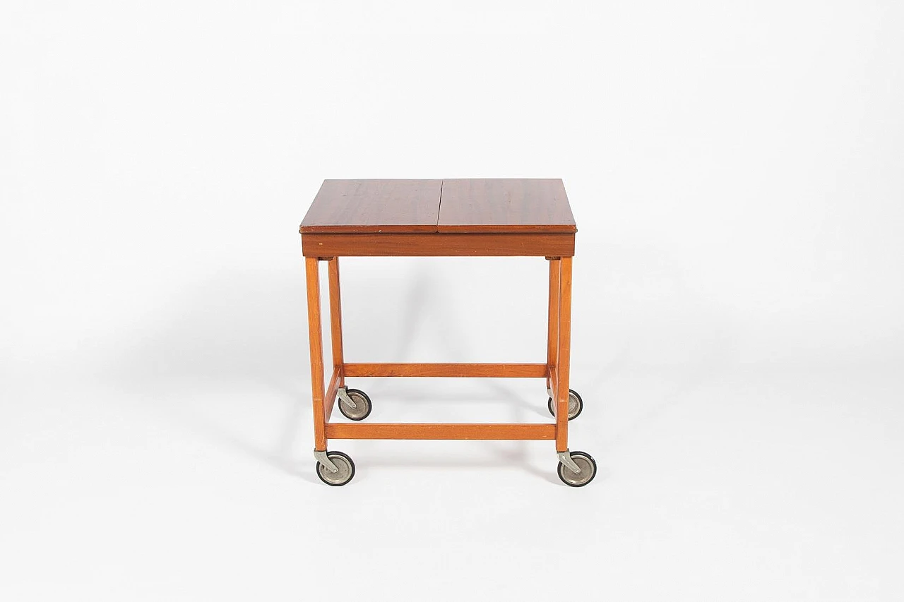 Scandinavian Side Table on Wheels, 1960s 1