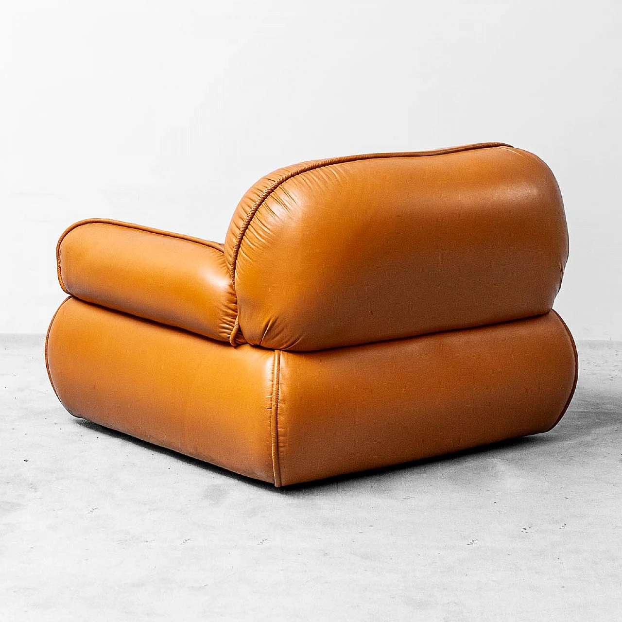 Pair of brown leather armchairs, 1970s 4