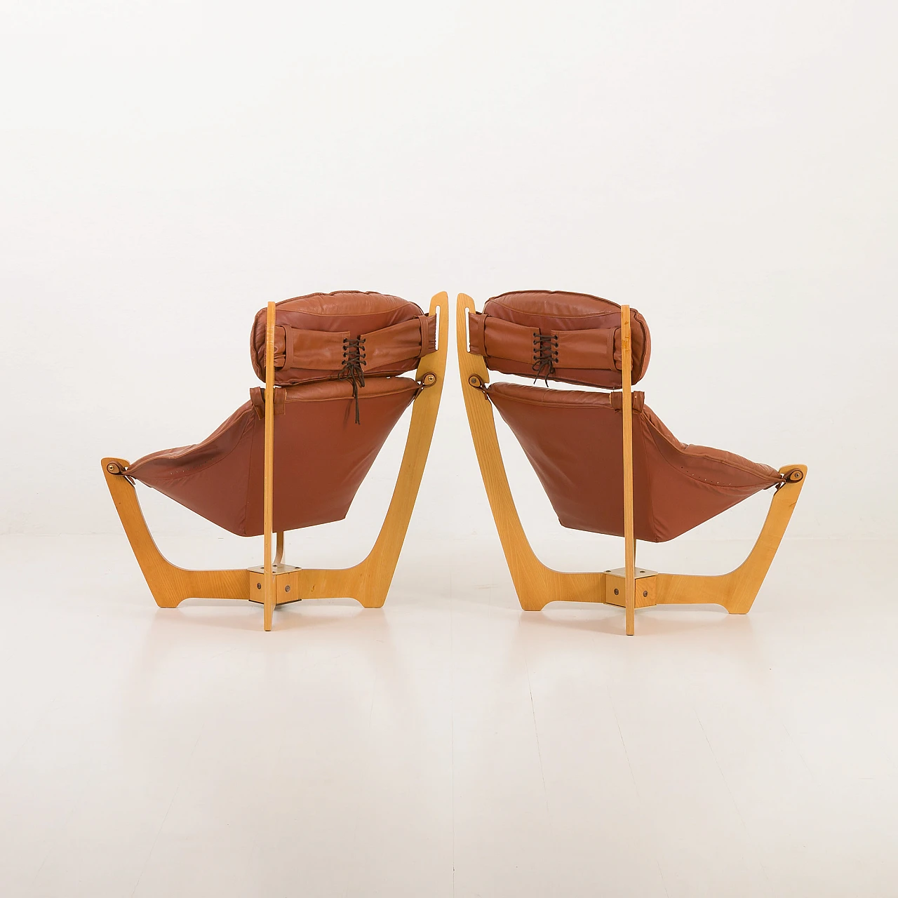 Pair of Luna armchairs by Odd Knutsen for Hjellegjerde, 1970s 8