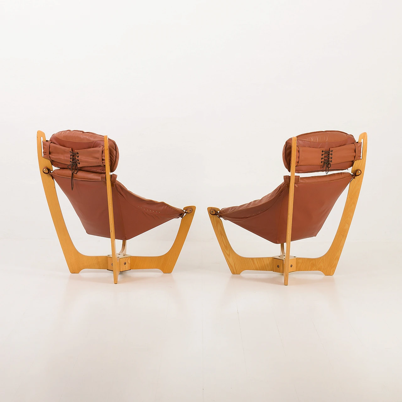 Pair of Luna armchairs by Odd Knutsen for Hjellegjerde, 1970s 10