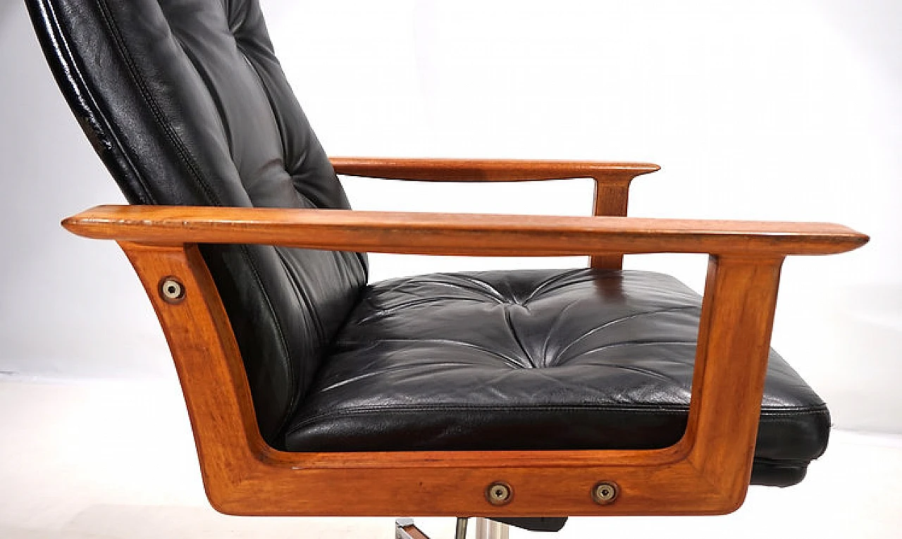 Leather and teak office chair by Arne Vodder for Sibast, 1960s 11