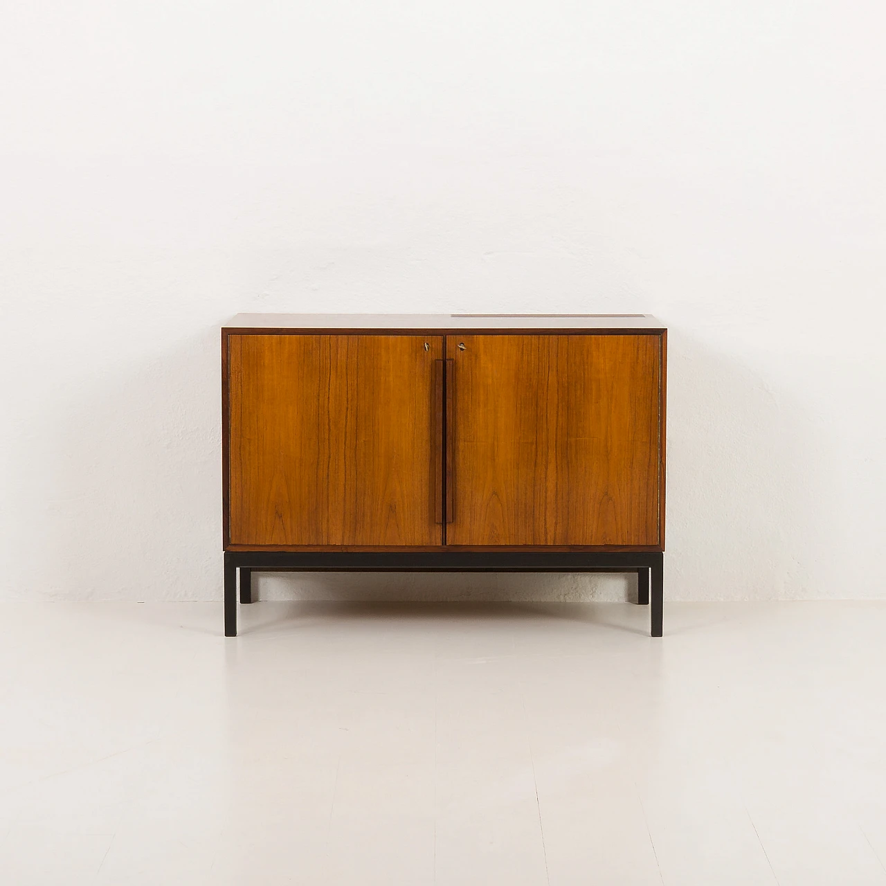 Rosewood bar cabinet by S. Bernadotte & A. Bjorn for Atlas, 1960s 1