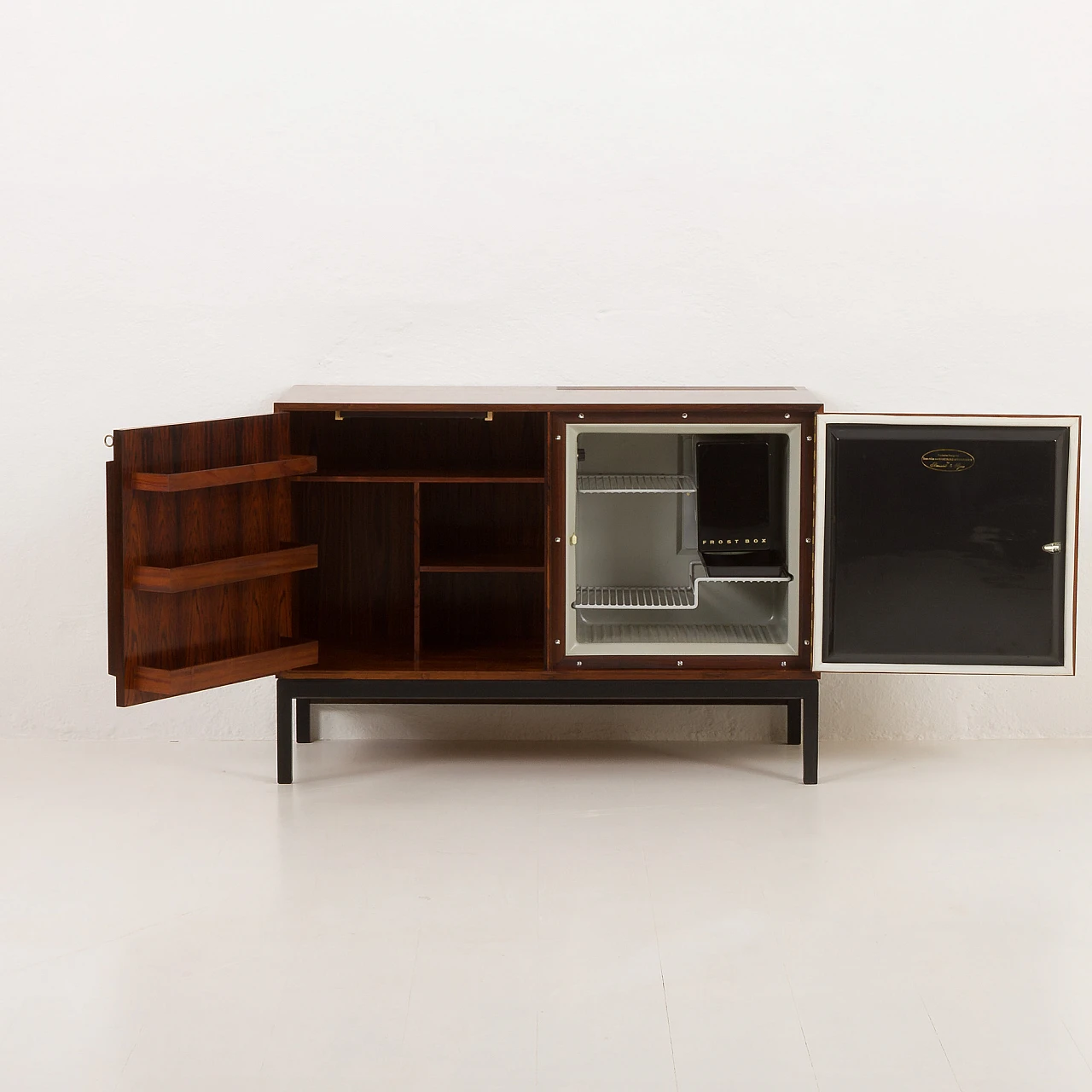 Rosewood bar cabinet by S. Bernadotte & A. Bjorn for Atlas, 1960s 2