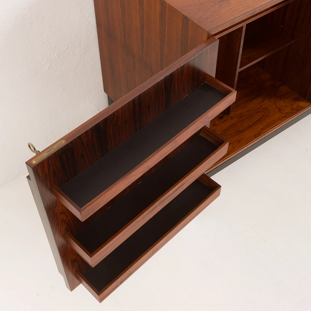 Rosewood bar cabinet by S. Bernadotte & A. Bjorn for Atlas, 1960s 7