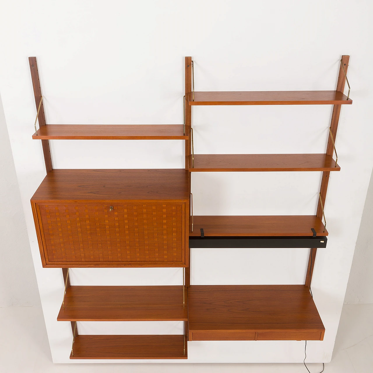 Teak wall unit with desk and lamp by P. Cadovius for Cado, 1960s 12