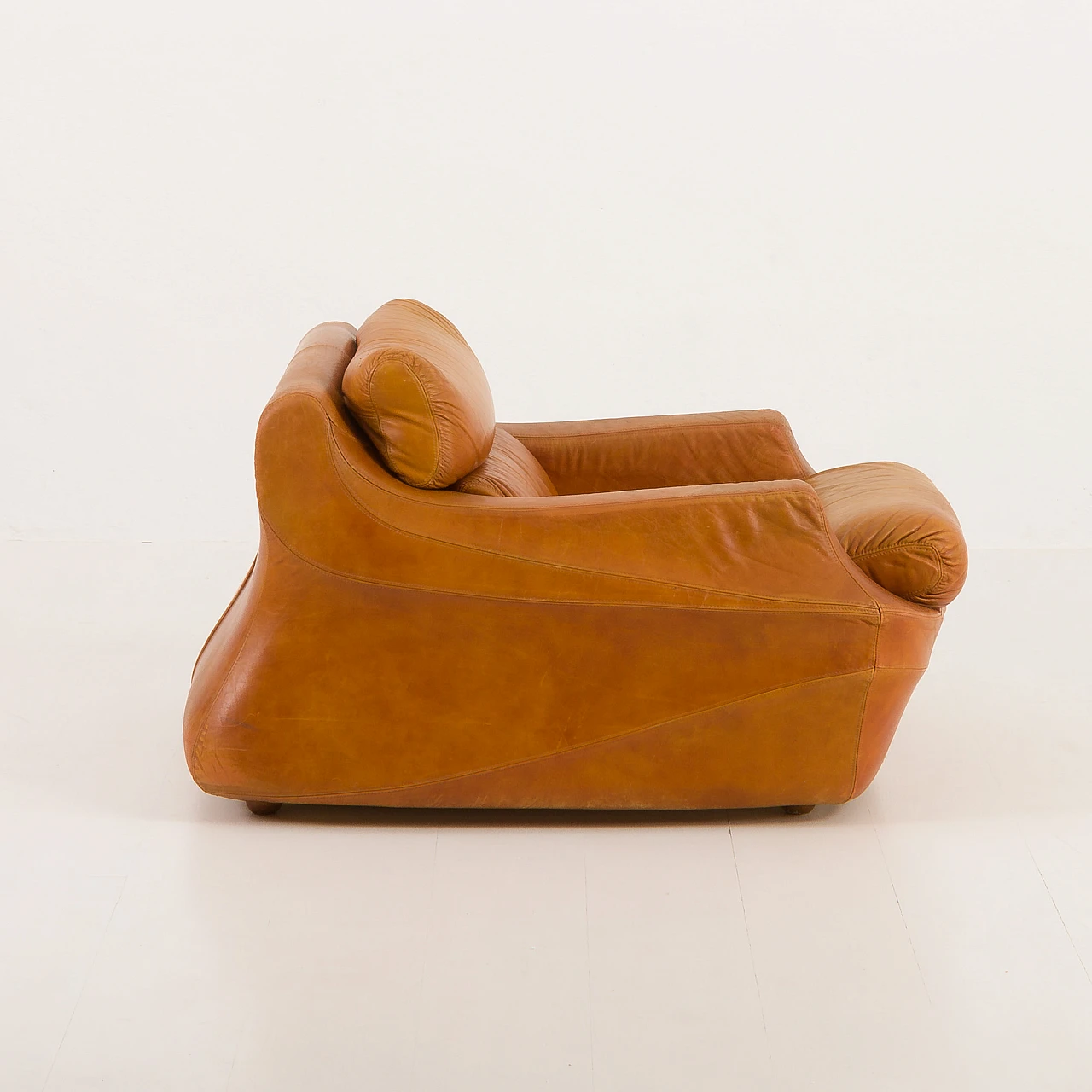 Space Age leather armchair in De Pas, D'Urbino & Lomazzi style, 1960s 3