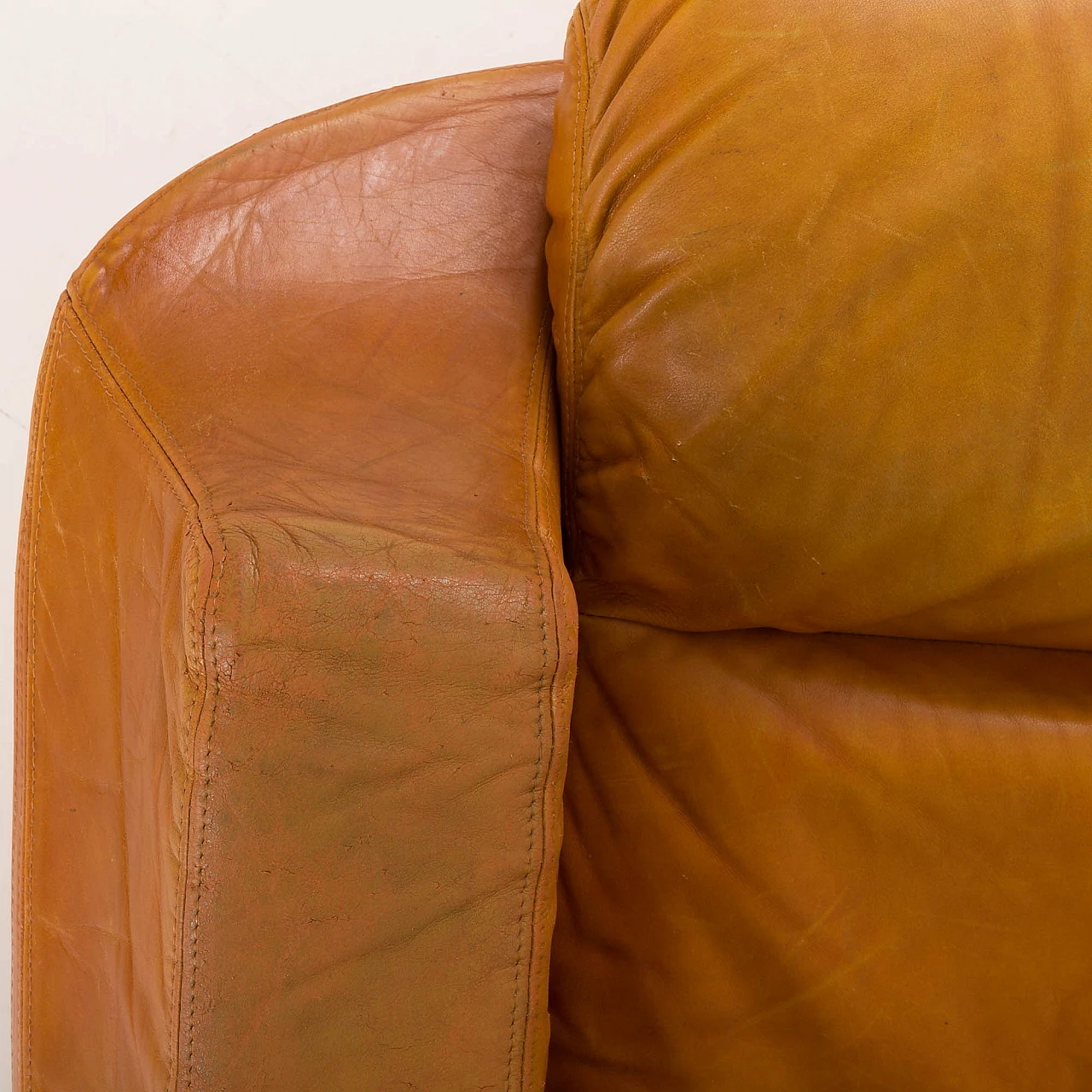 Space Age leather armchair in De Pas, D'Urbino & Lomazzi style, 1960s 13