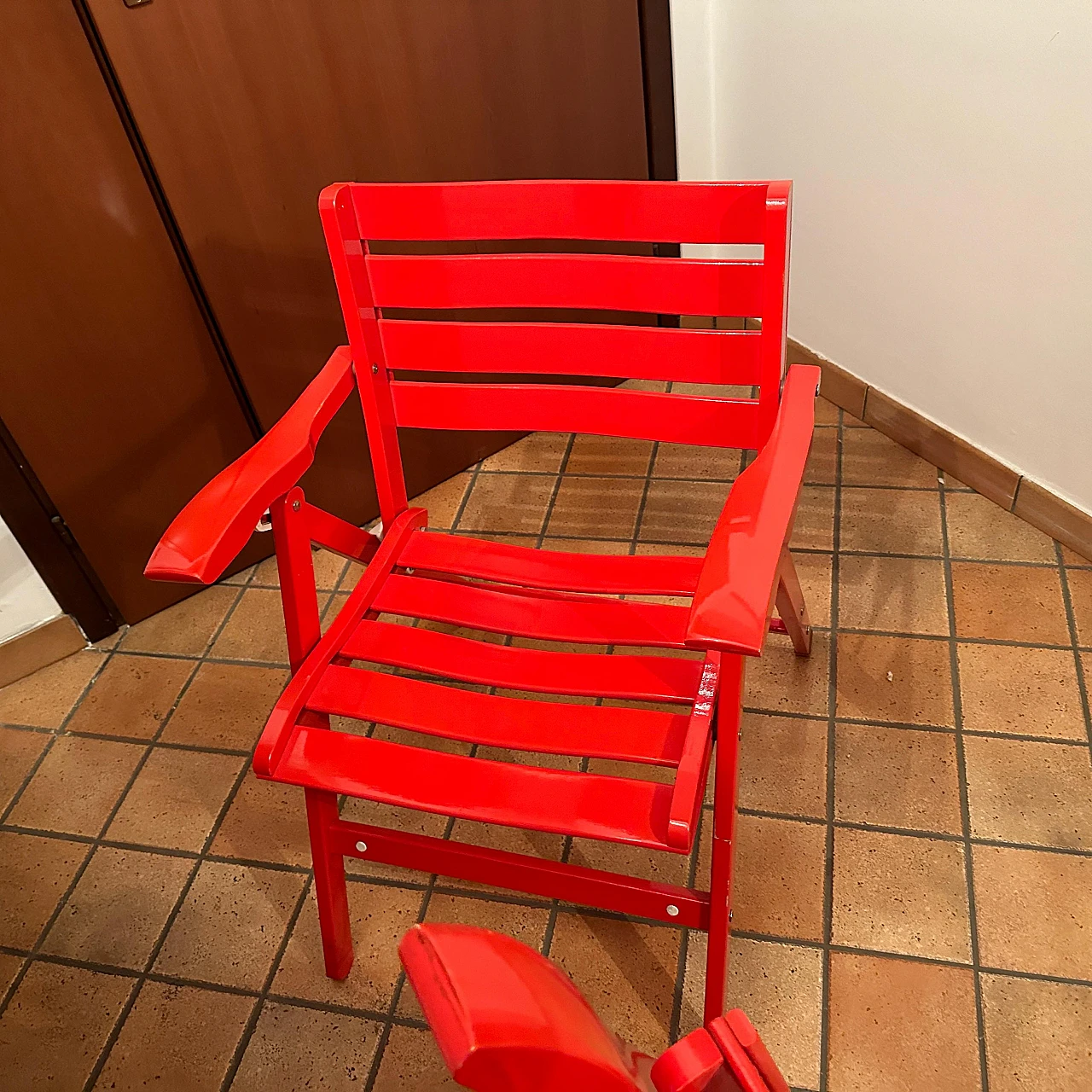 4 Orange Reguitti-style folding chairs, 1980s 11