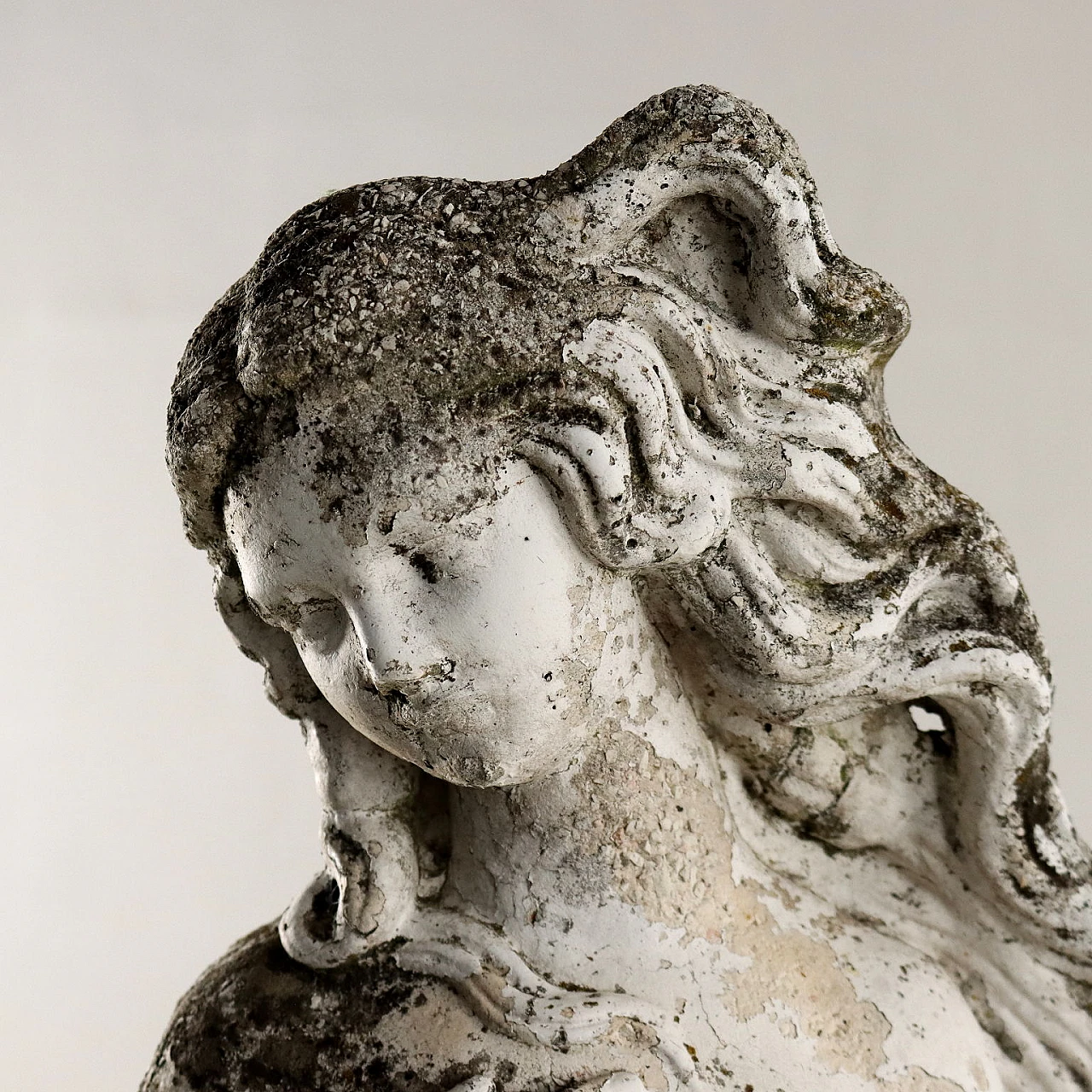 Botticelli's Venus copy, grit garden statue 3