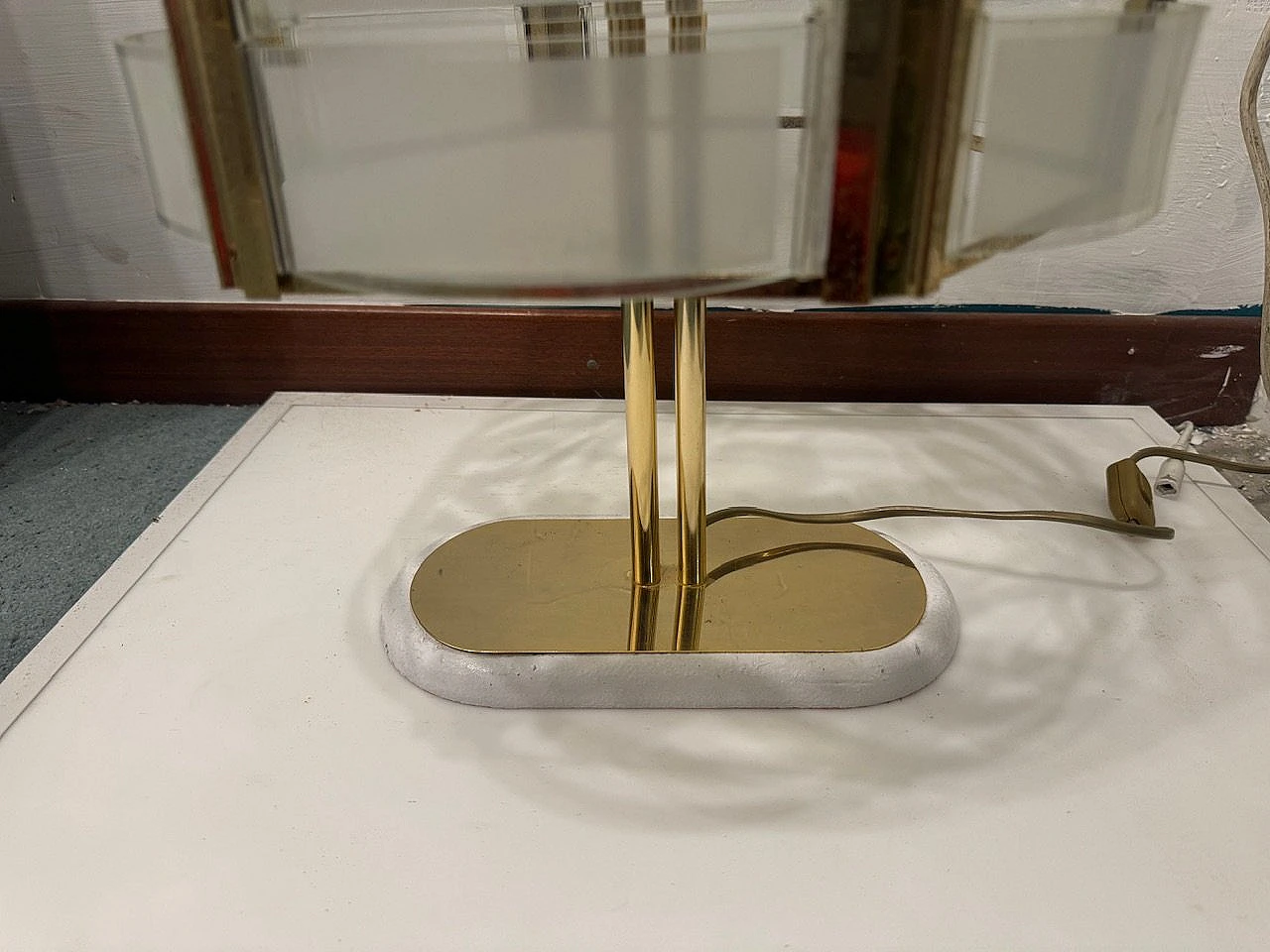 Brass and glass table lamp, 1970s 5