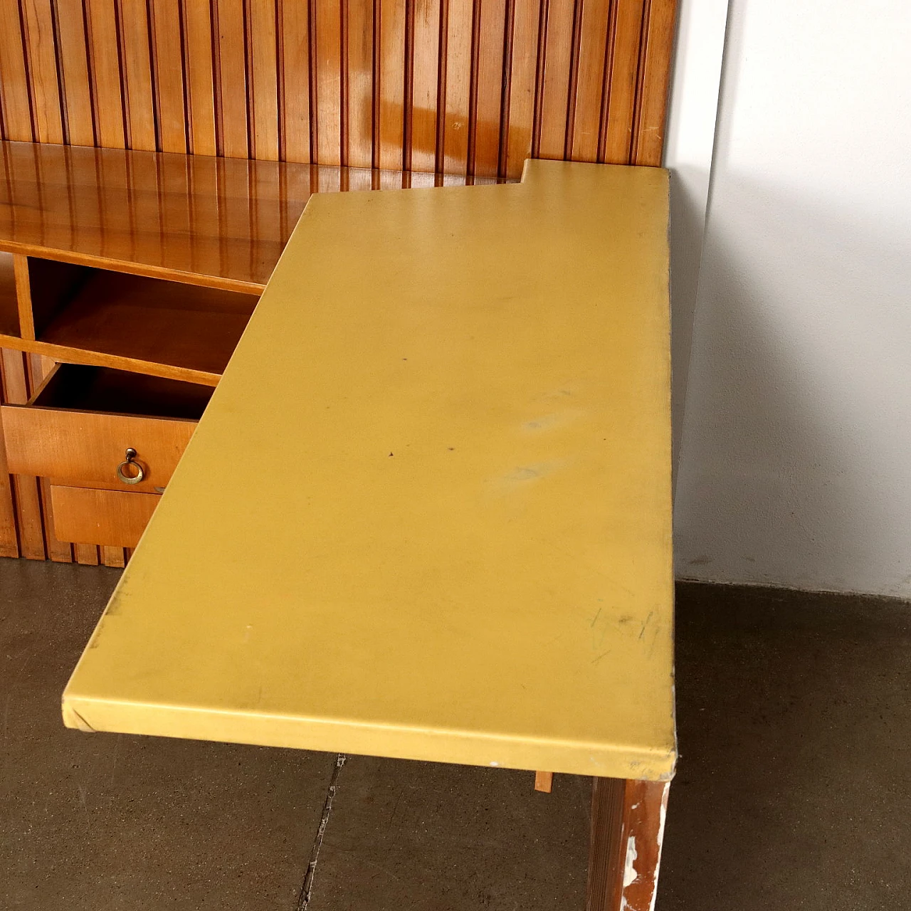 Corner desk in mahogany veneer and skai, 1950s 4