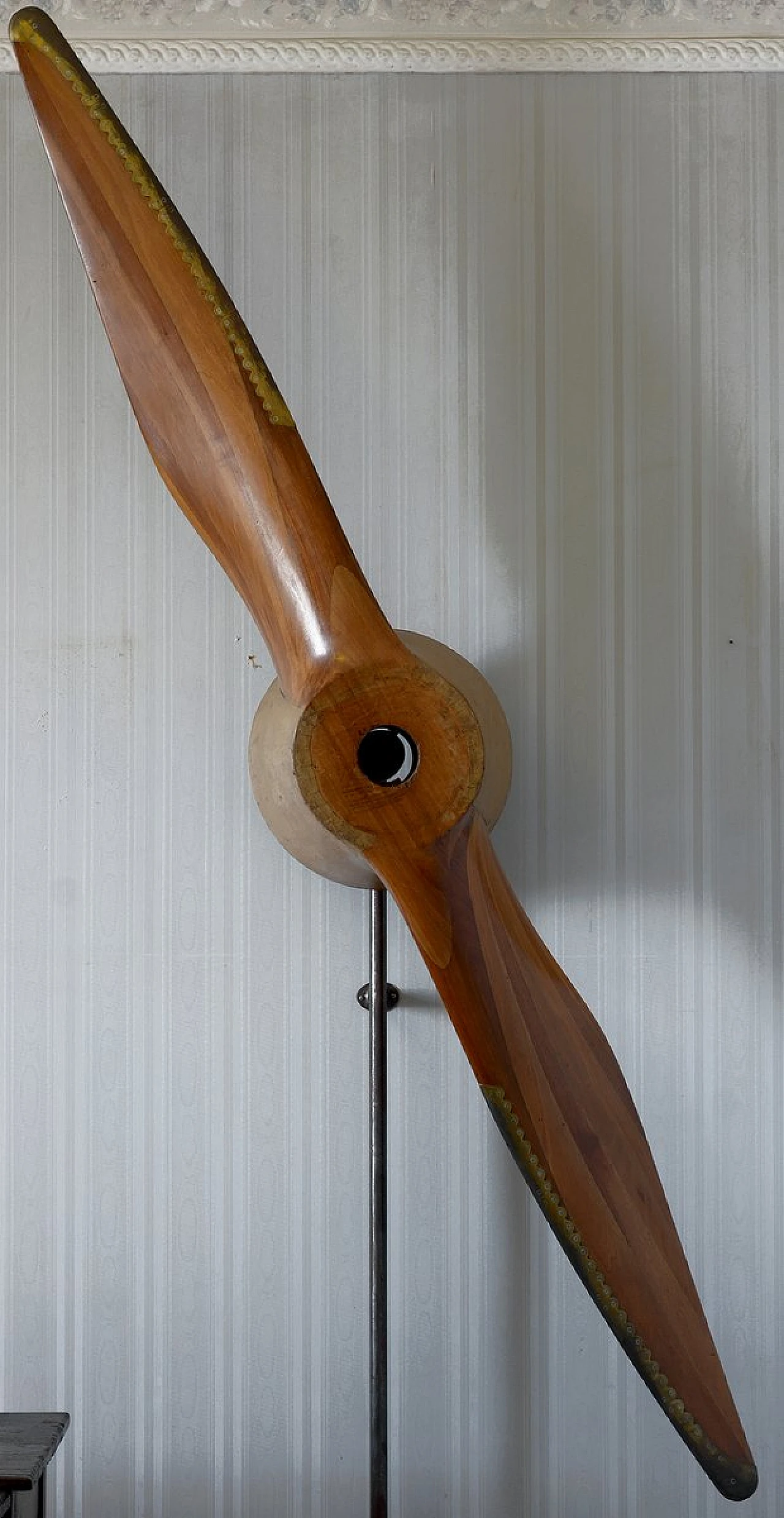 Antique plane propeller by Officine Aeronautiche Caproni, 1940s 1