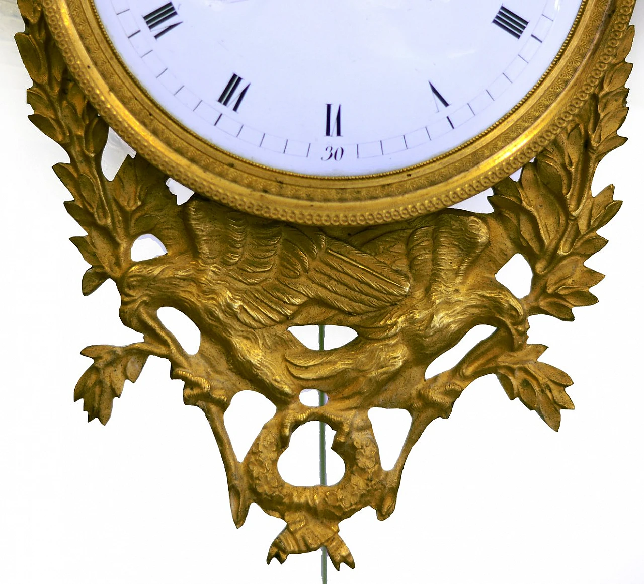 Louis XVI temple clock in white marble and gilded bronze, 18th century 3