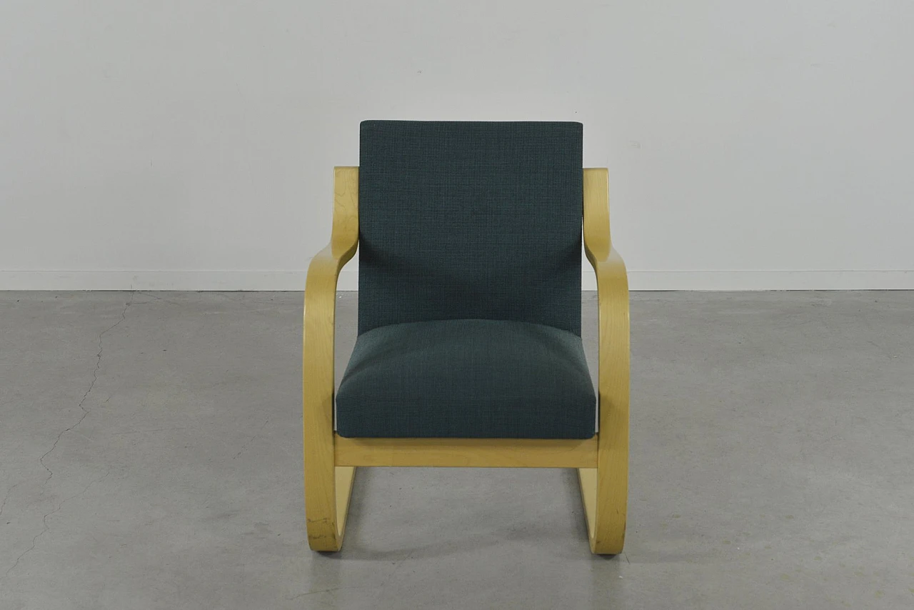 Armchair 402 in solid birch by Alvar Aalto 2