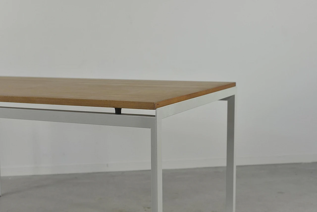 PK52 Teacher Table by Poul Kjærholm, 1960 3