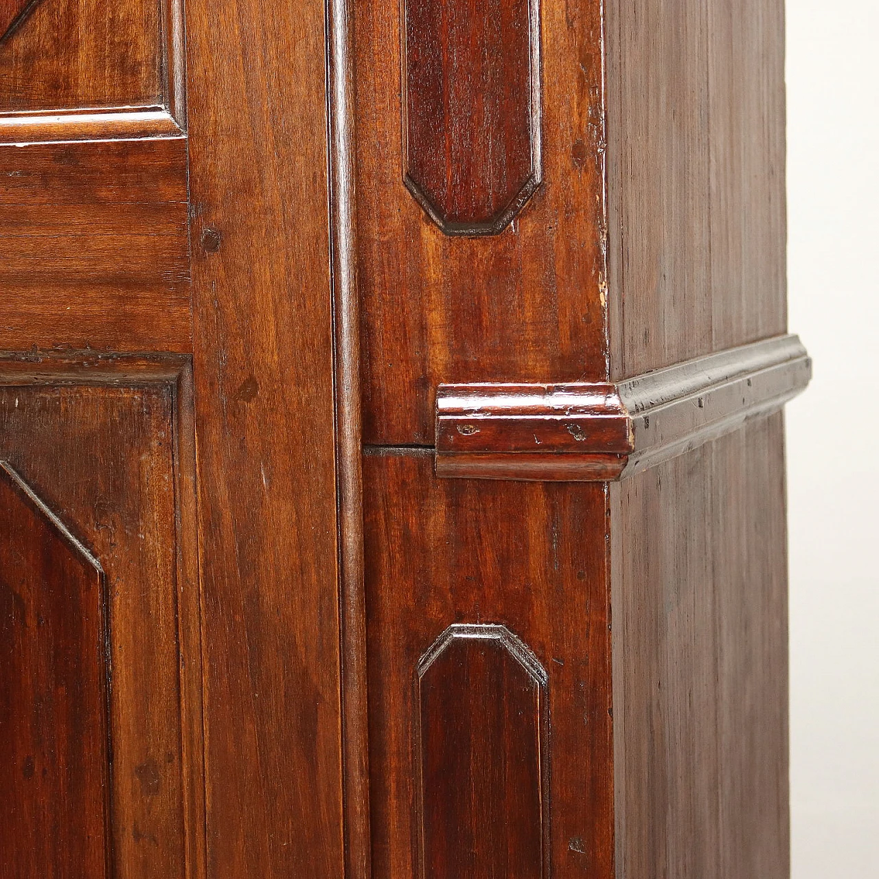 Piedmontese poplar wardrobe with pair of doors & drawer, 19th century 6