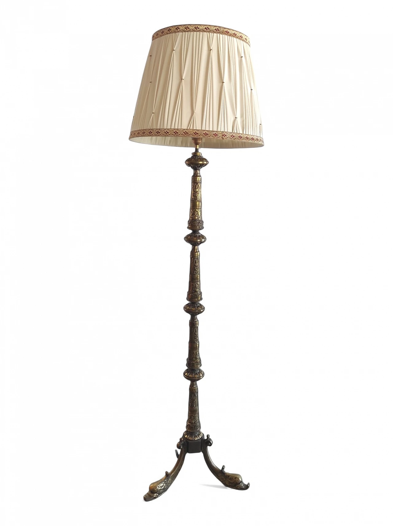 Brass floor lamp with baroque style details 1