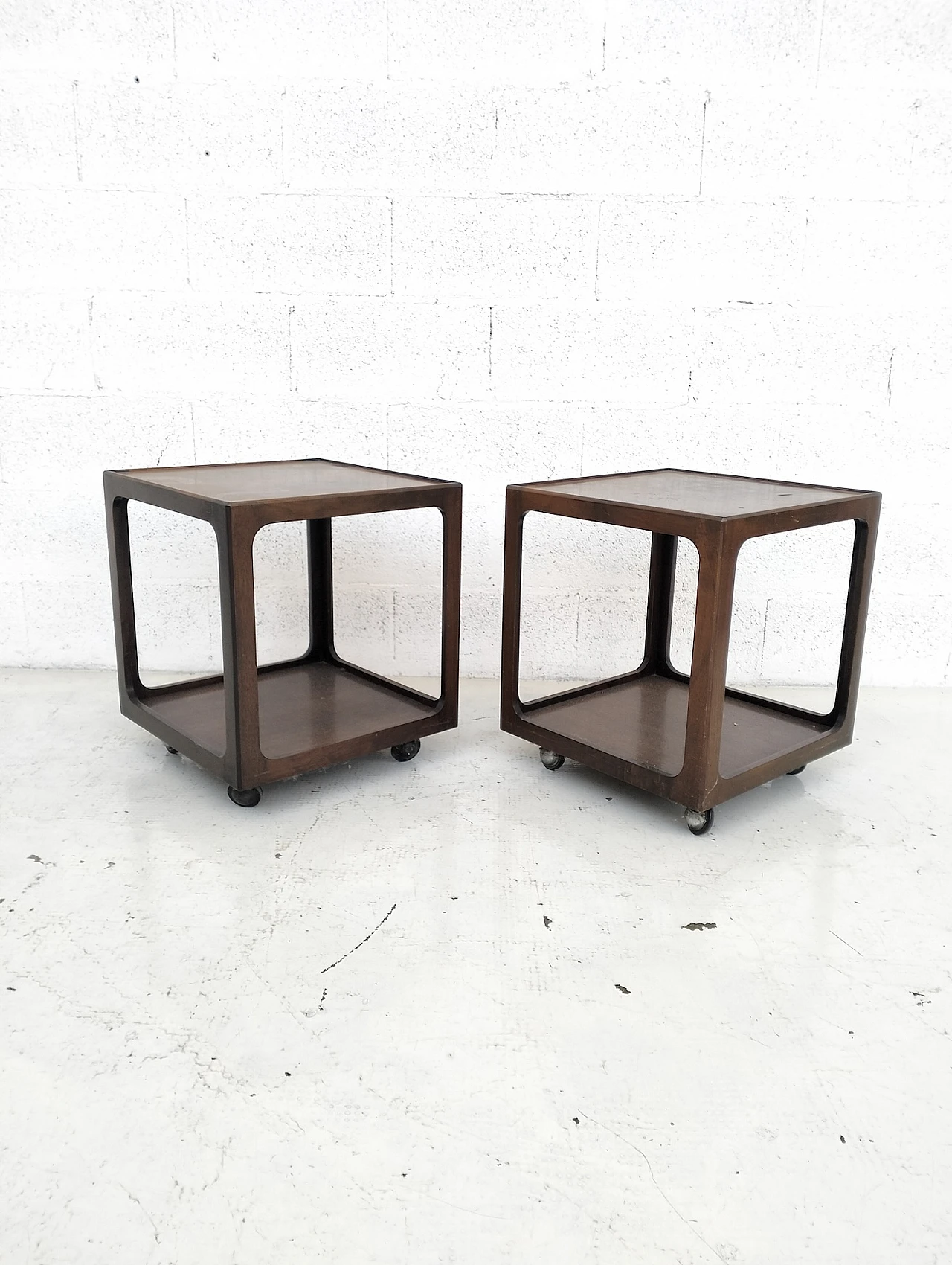 Pair of wooden side tables with wheels, 60s 2