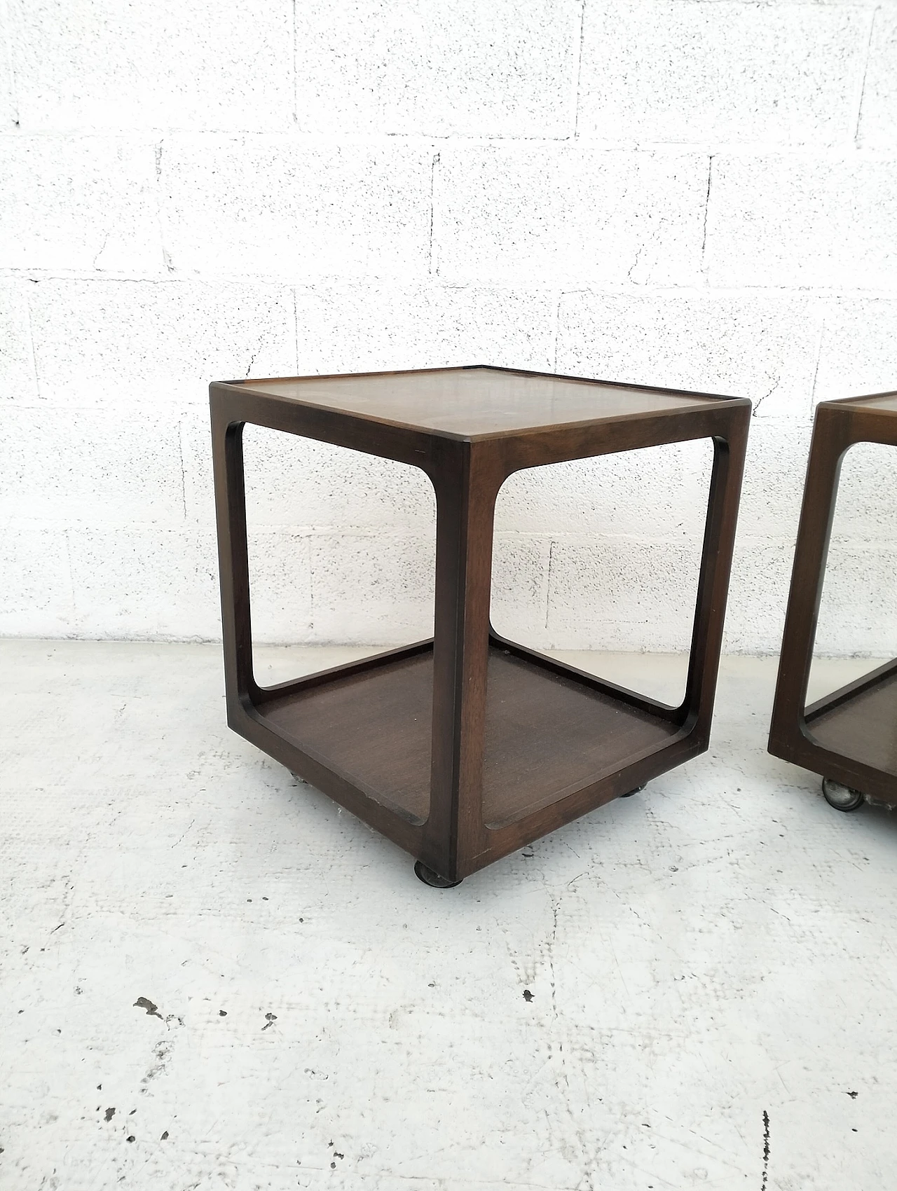 Pair of wooden side tables with wheels, 60s 4