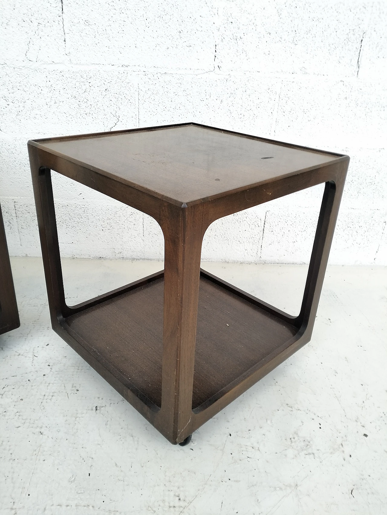 Pair of wooden side tables with wheels, 60s 5