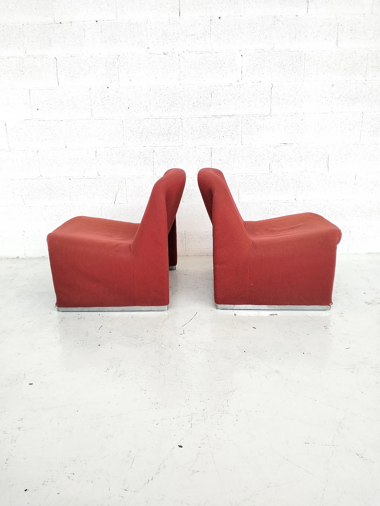 2 red Alky chairs by Giancarlo Piretti for Anonima Castelli  70s 6