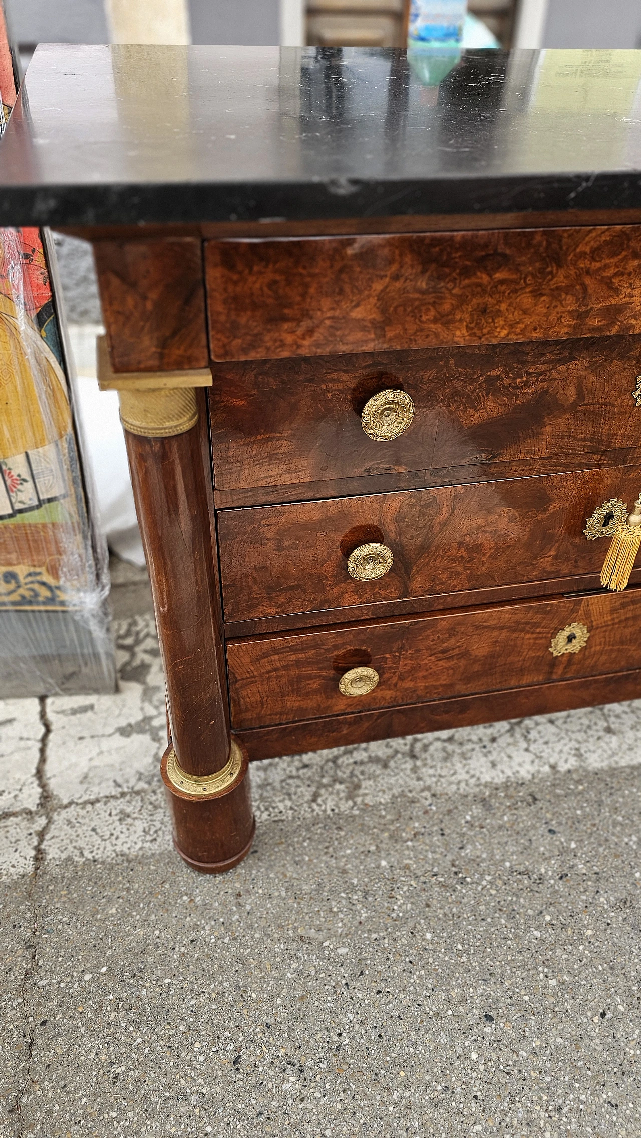 Empire chest of drawers 3